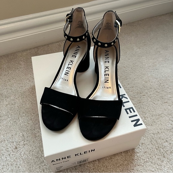 Anne Klein iflex open toe gold studded heels - Picture 10 of 10